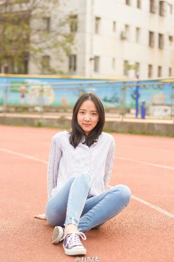 雏鸟幼儿小学生张婉莹