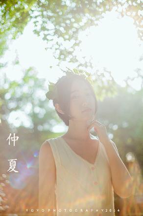 美丽小蜜桃