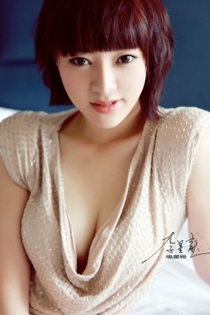 美丽小蜜桃